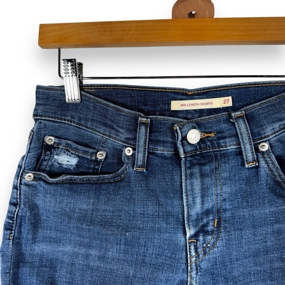 Levi's Mid Length Distressed Mid Rise Denim Jean Shorts, Medium Wash, Size 27 - Picture 2 of 9